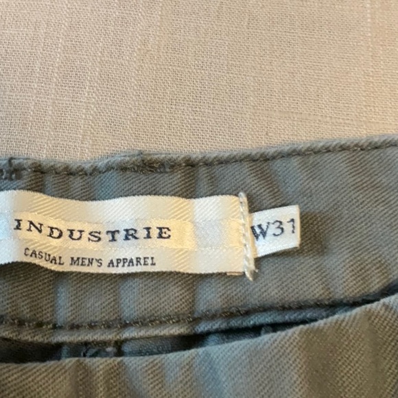 Men's Classic Gray Chinos - Picture 3 of 5